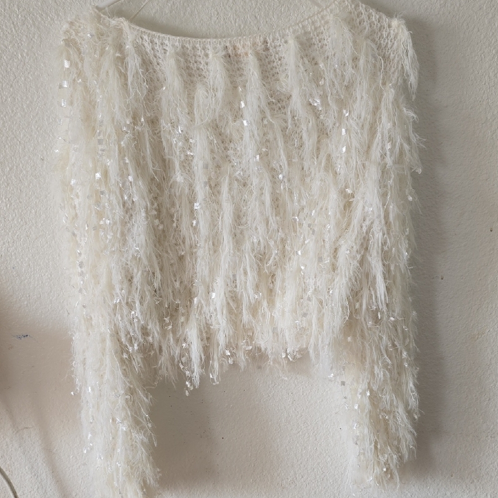 Altar'd State‎ Oversized Open Knit Cropped Sweater Womens Medium Fringe White - Picture 4 of 6